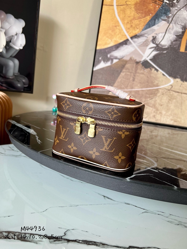 ルイヴィトンバッグ正面デザイン